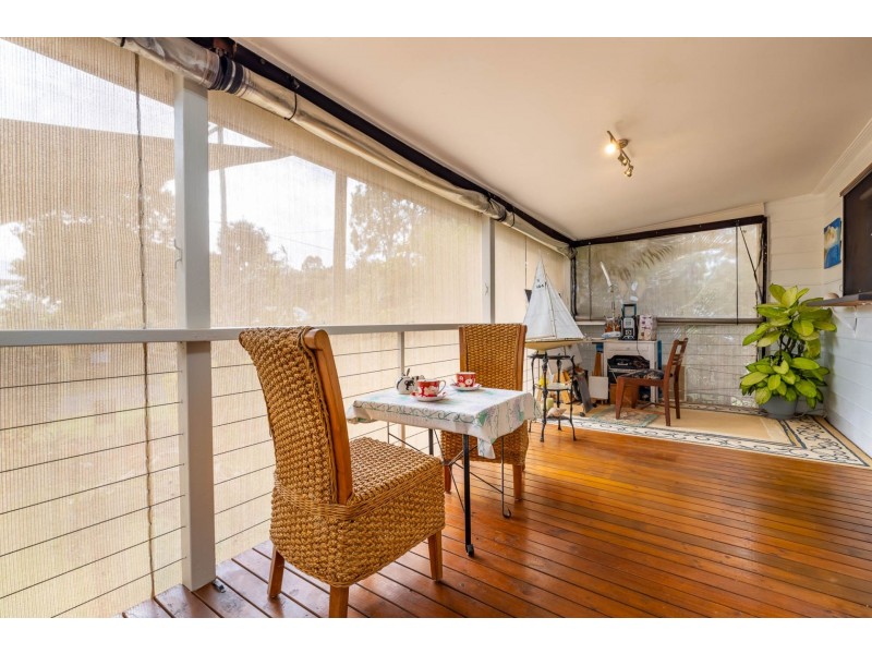 82 Treasure island avenue, Karragarra Island QLD 4184