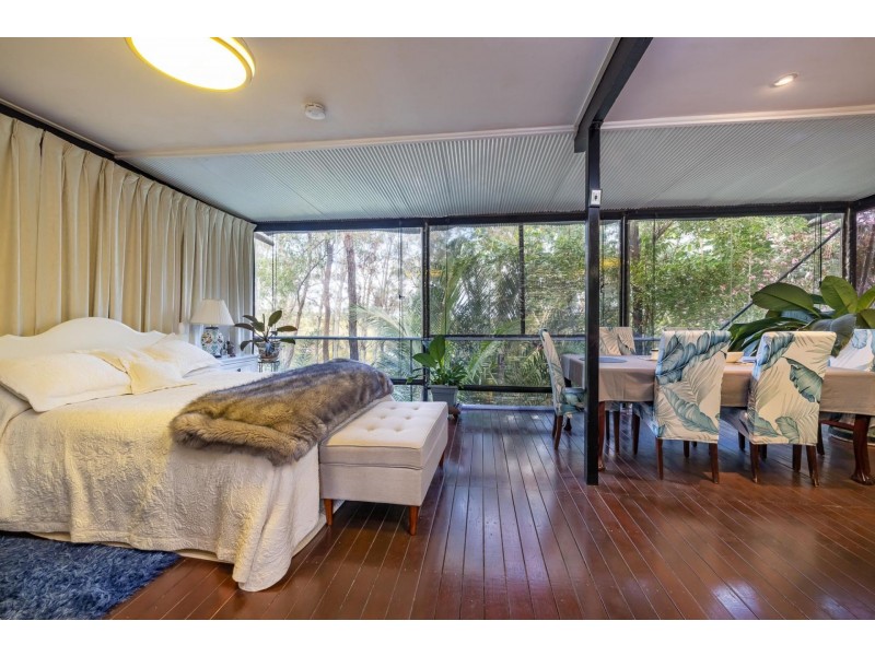 82 Treasure island avenue, Karragarra Island QLD 4184