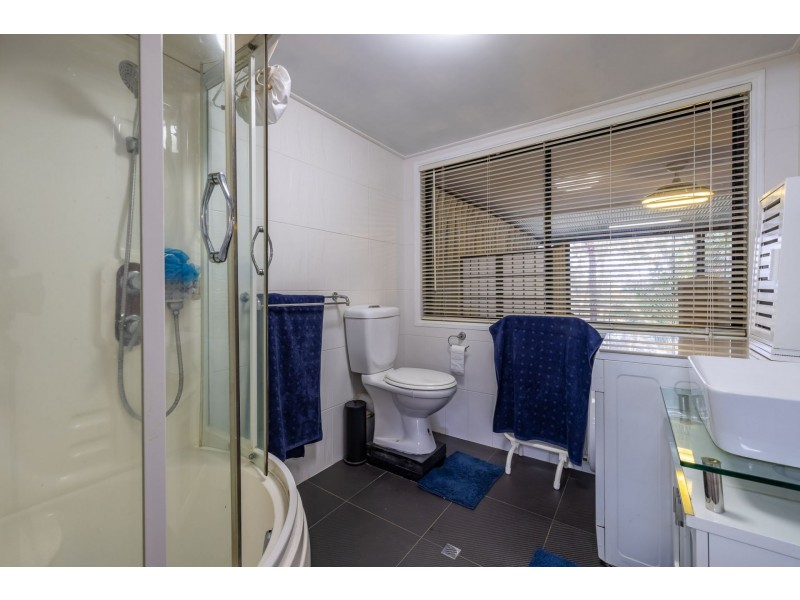 82 Treasure island avenue, Karragarra Island QLD 4184