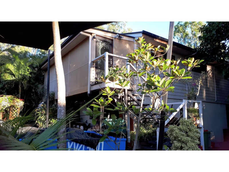 82 Treasure island avenue, Karragarra Island QLD 4184