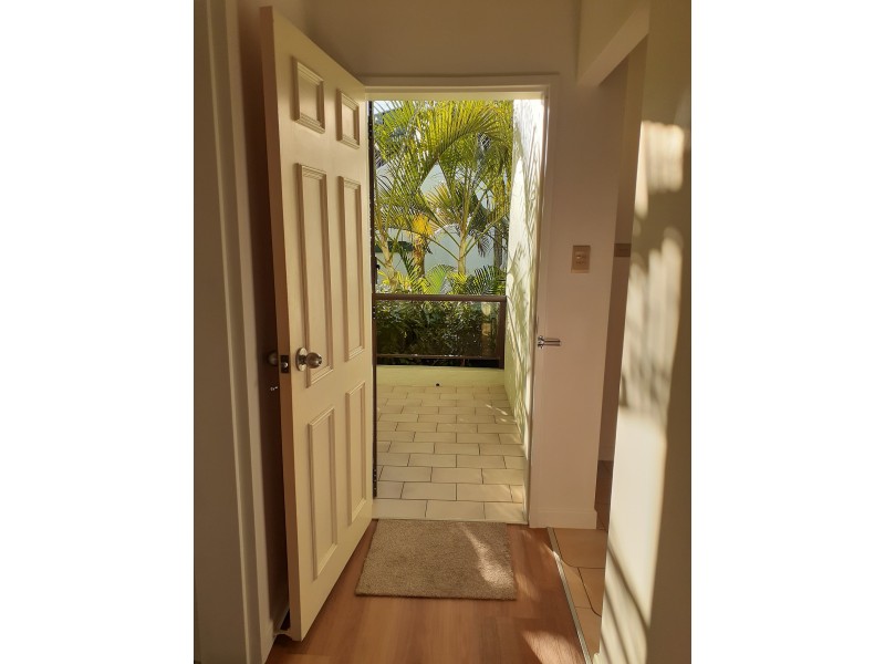 25/7 Hale Street, North Ward QLD 4810