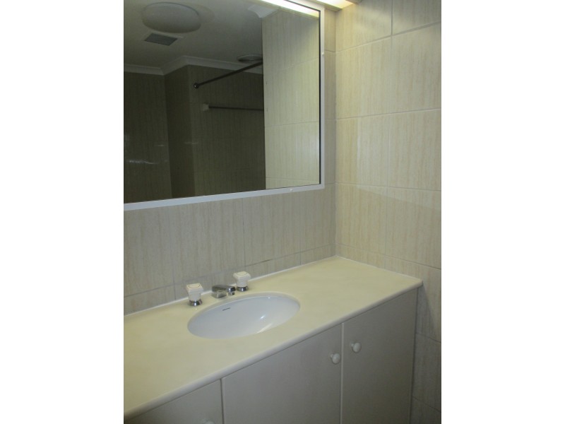 25/7 Hale Street, North Ward QLD 4810