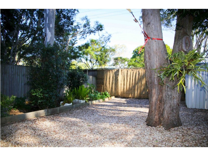 3/239-249 Mooroondu Rd, Thorneside QLD 4158