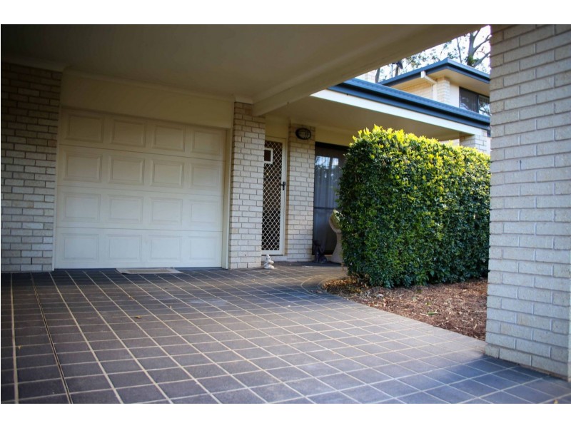 3/239-249 Mooroondu Rd, Thorneside QLD 4158