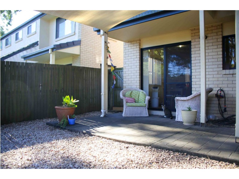 3/239-249 Mooroondu Rd, Thorneside QLD 4158