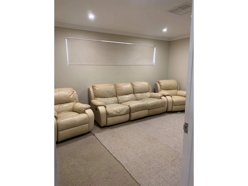 16 Buttermere Approach, Waikiki WA 6169