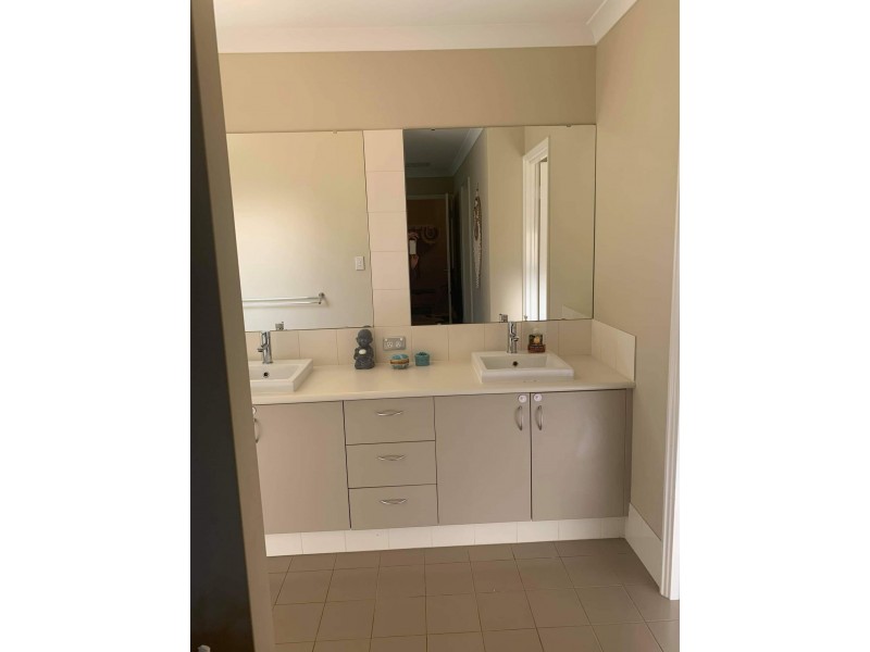 16 Buttermere Approach, Waikiki WA 6169