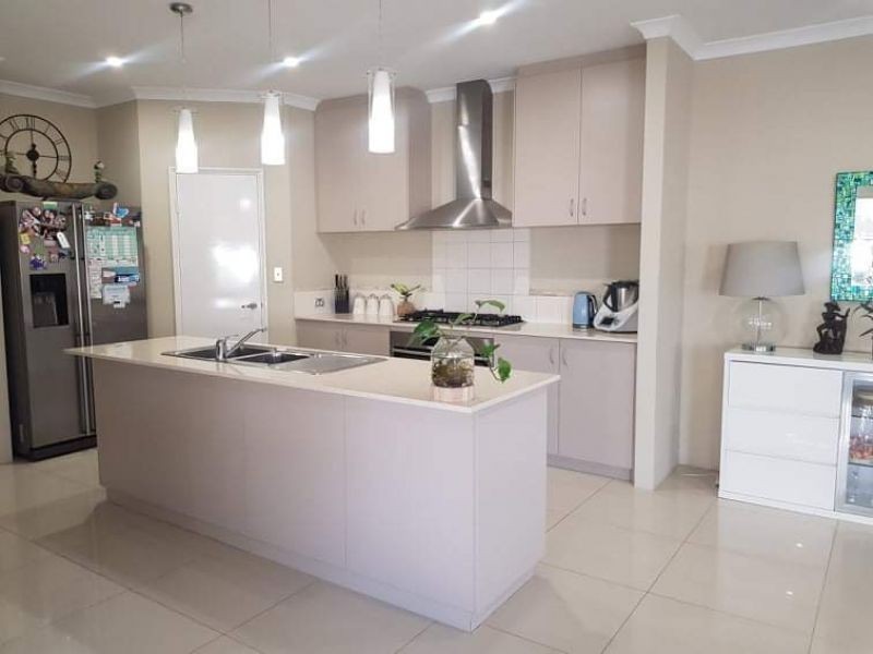 16 Buttermere Approach, Waikiki WA 6169