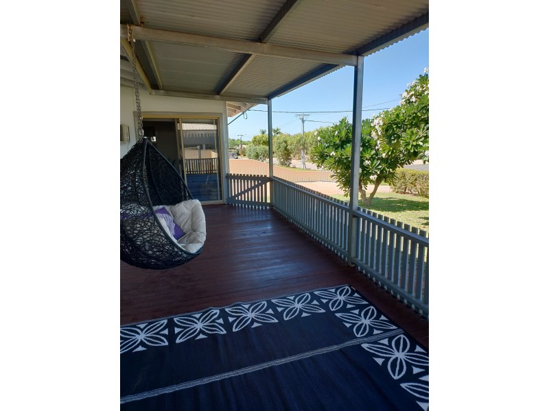 11 Fitzhardinge St, Exmouth WA 6707