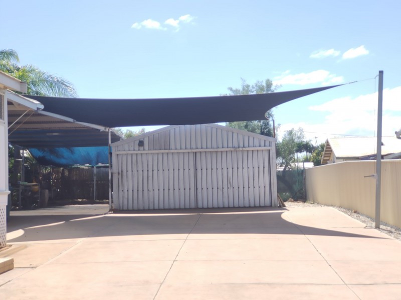 11 Fitzhardinge St, Exmouth WA 6707