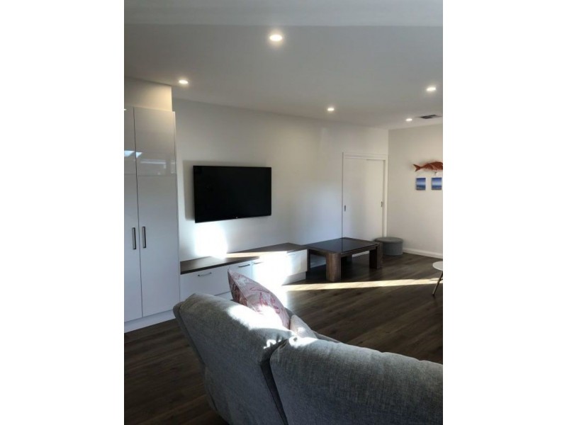 2/38 Pembroke road, Mooroolbark VIC 3138