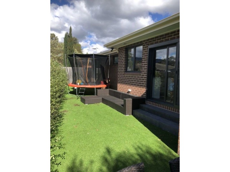 2/38 Pembroke road, Mooroolbark VIC 3138