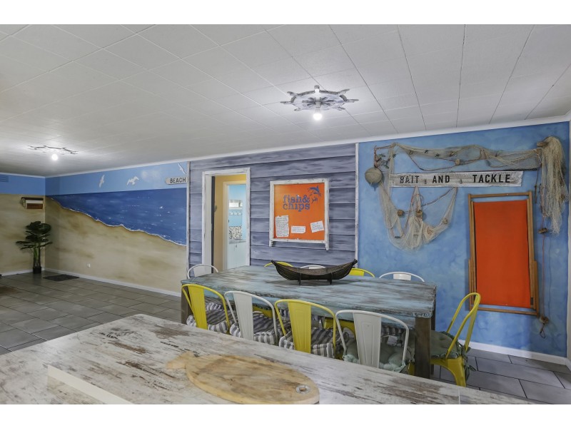 10 Newfield St, Peterborough VIC 3270