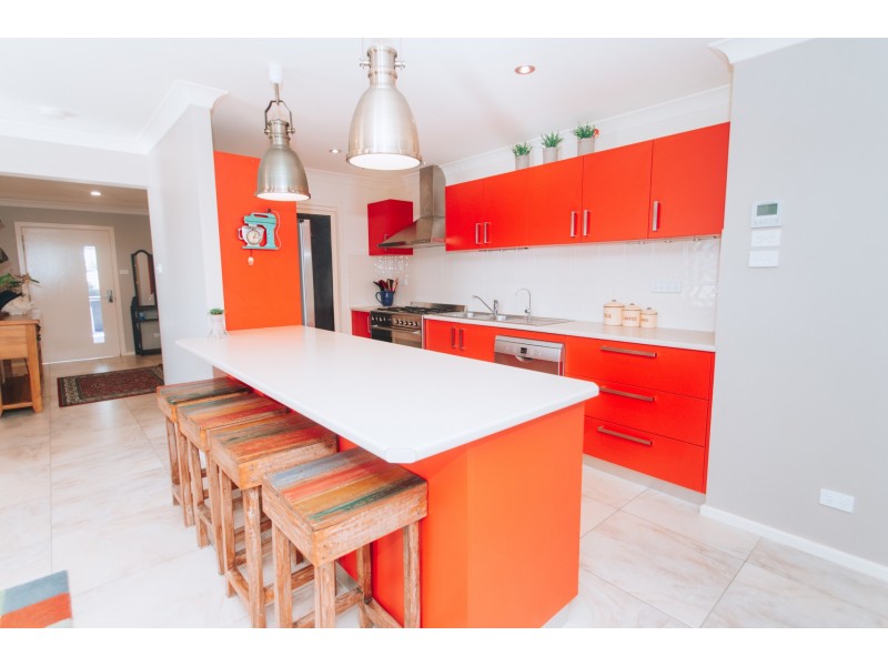 26 Alpha Close, Eleebana NSW 2282