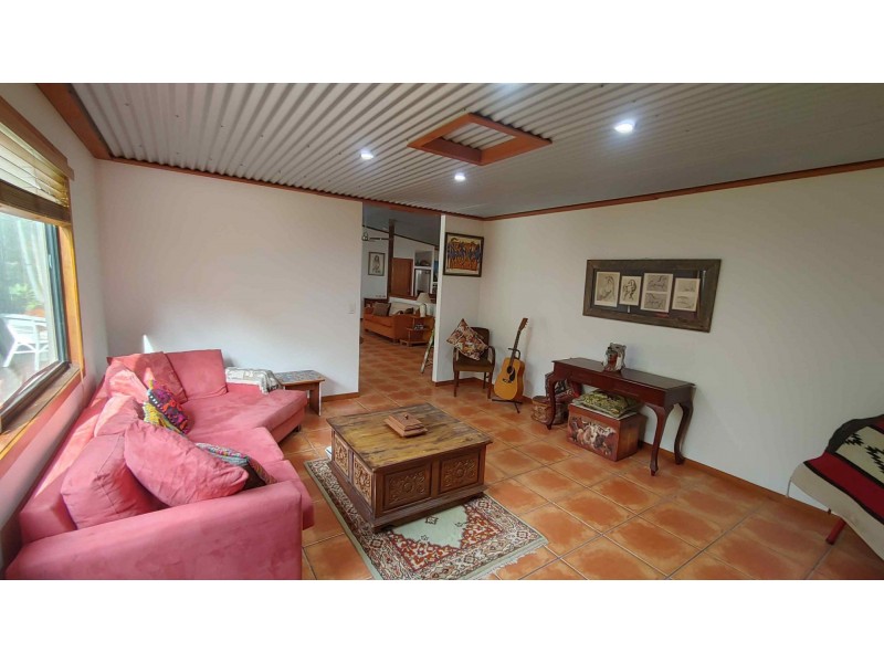 123 Valley drive, Tallebudgera QLD 4228