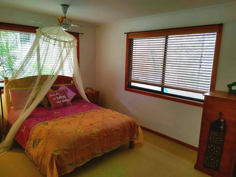 123 Valley drive, Tallebudgera QLD 4228