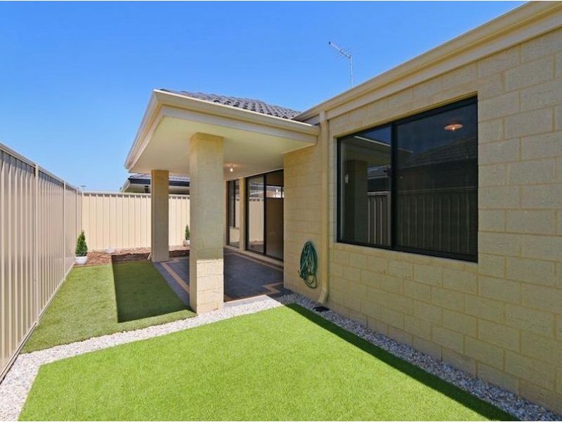 35A Digby Street, Gosnells WA 6110