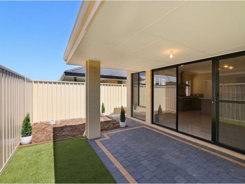 35A Digby Street, Gosnells WA 6110