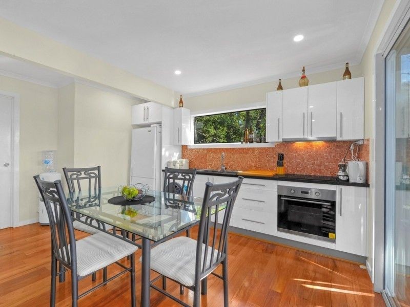 37 MacGregor tce, Bardon QLD 4065