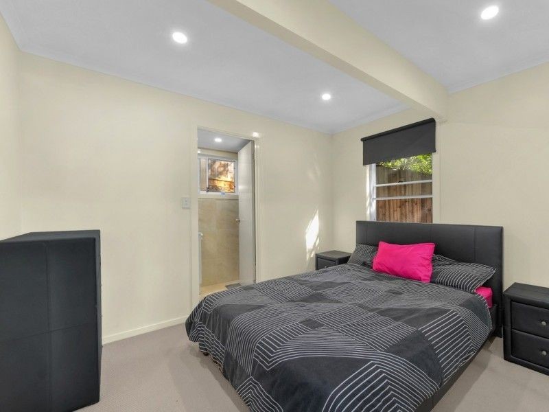 37 MacGregor tce, Bardon QLD 4065