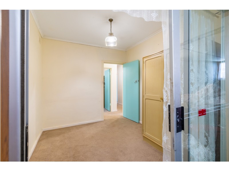 54 Volare Avenue, Para Vista SA 5093