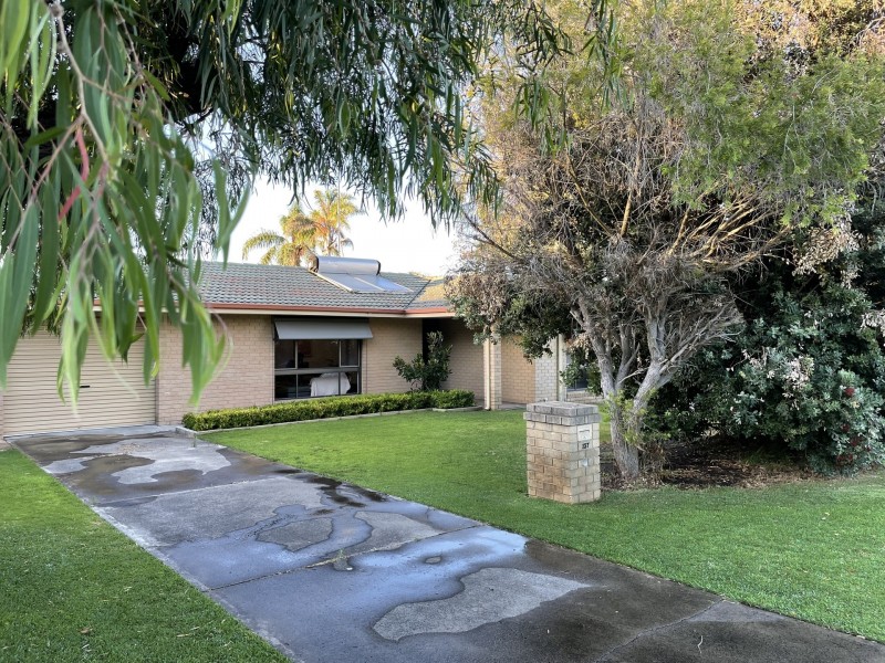 137 Mangles St, South Bunbury WA 6230