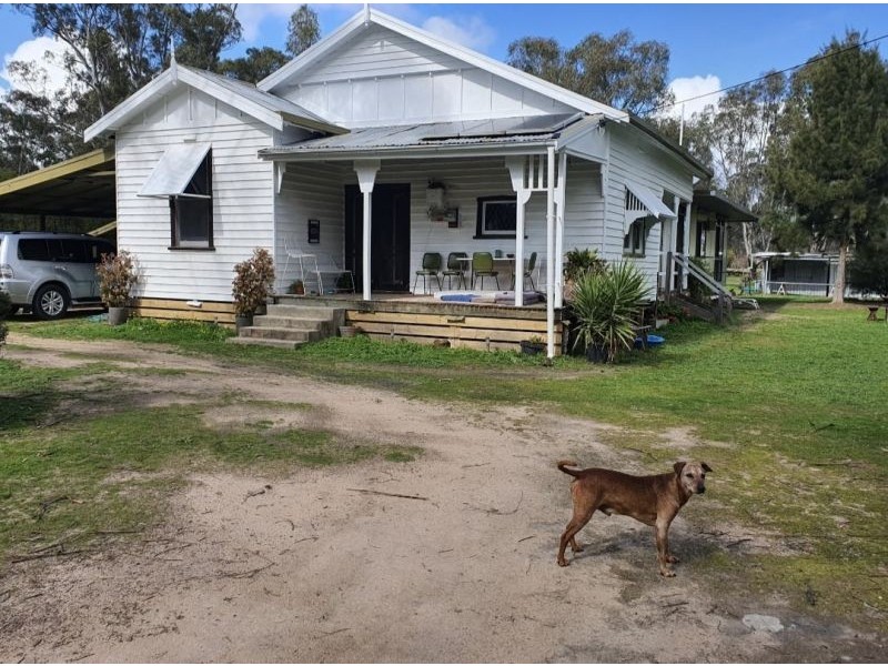 247 Joys Road, St Helens Plains VIC 3401