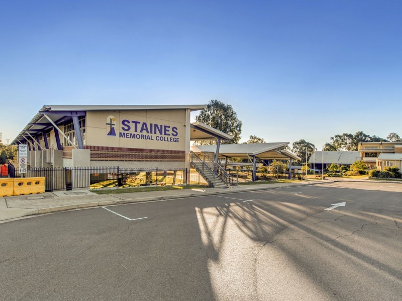 104 Fernbrooke Boulevard, Redbank Plains QLD 4301