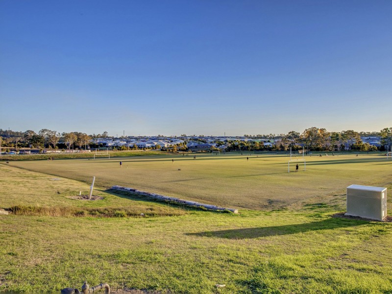 104 Fernbrooke Boulevard, Redbank Plains QLD 4301