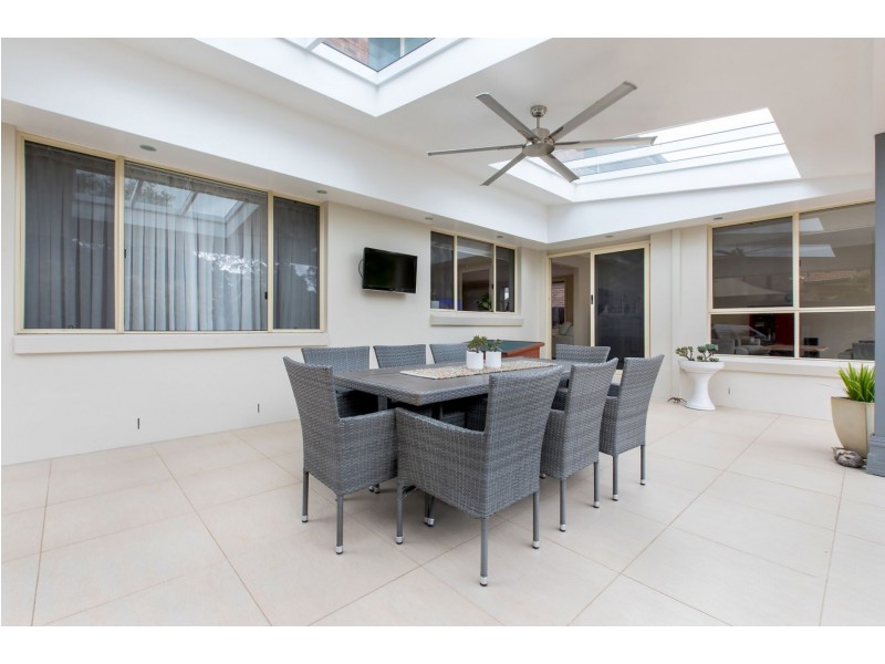 12 Boxsell Close, Menai NSW 2234