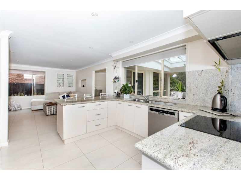 12 Boxsell Close, Menai NSW 2234