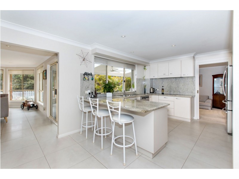 12 Boxsell Close, Menai NSW 2234