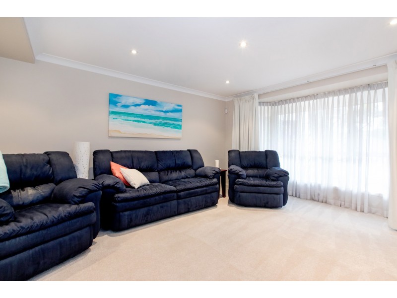 12 Boxsell Close, Menai NSW 2234