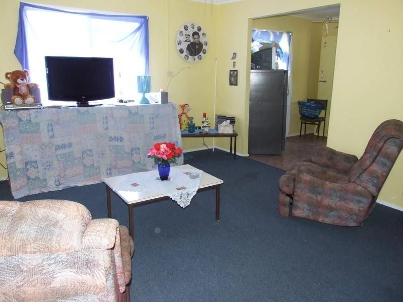 56 Mayes Ave, Kingston QLD 4114