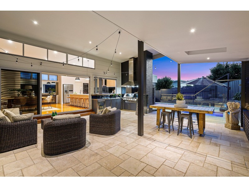 6 Miriam Place, Flinders NSW 2529