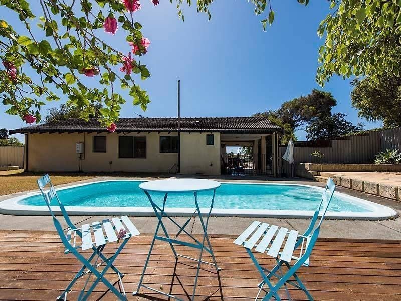 24 Rowlands Court, Padbury WA 6025