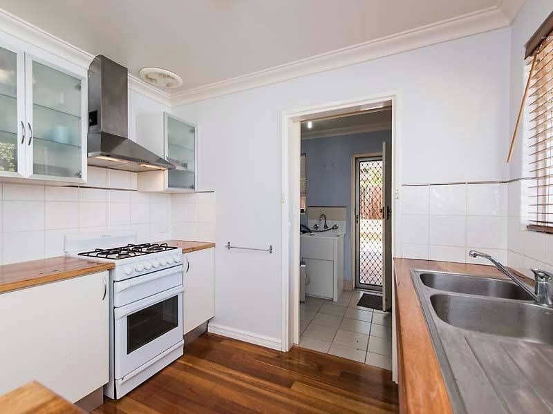 24 Rowlands Court, Padbury WA 6025