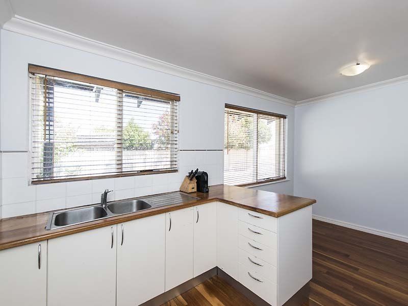 24 Rowlands Court, Padbury WA 6025