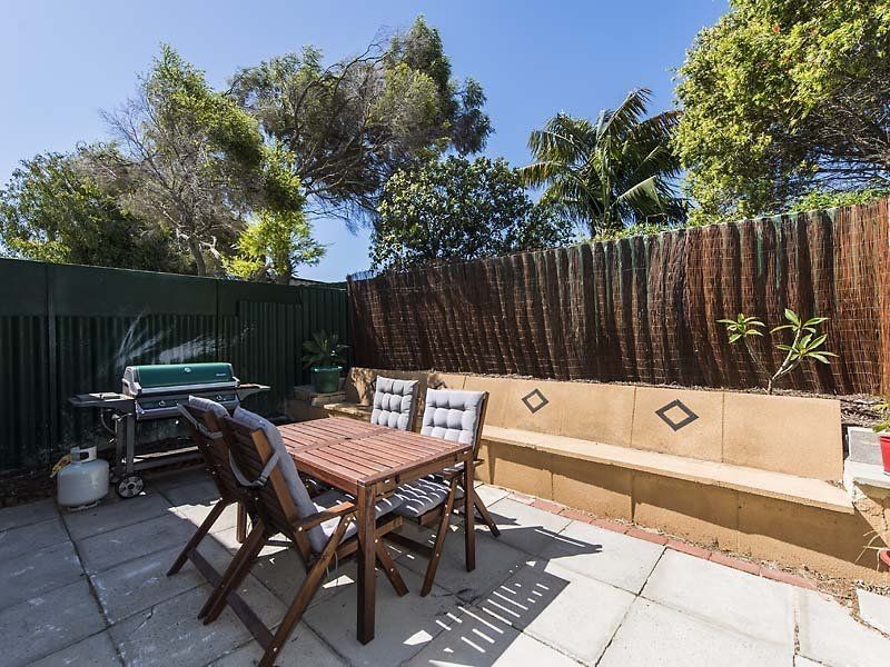 24 Rowlands Court, Padbury WA 6025