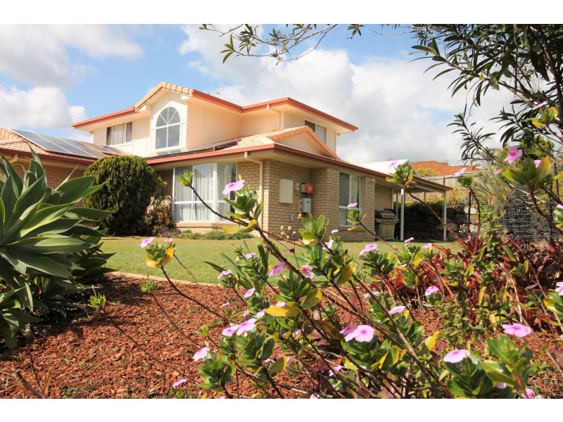 104 Charolais Cres, Upper Kedron QLD 4055