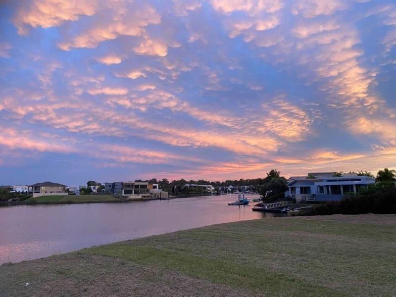 19 North Bank Court, Helensvale QLD 4212