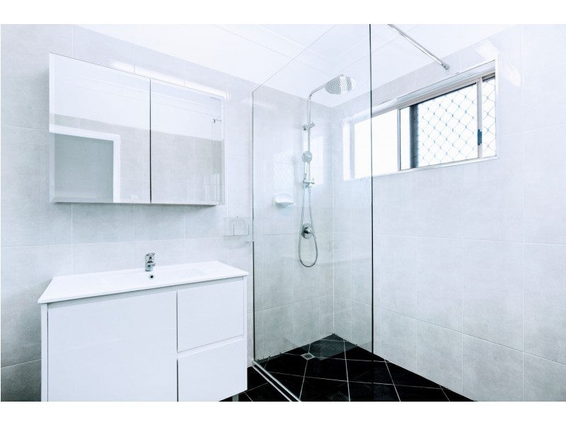 151 Kern brothers drive, Thuringowa Central QLD 4817