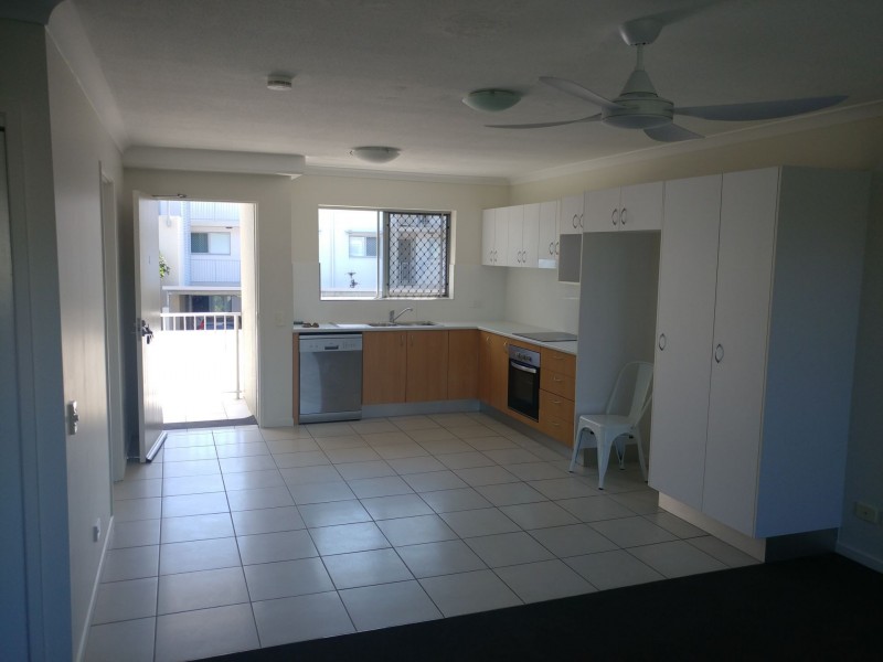 513/25 Chancellor Village Blvd, Sippy Downs QLD 4556