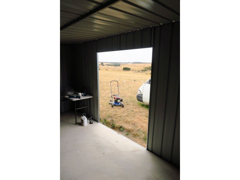 39 West Street, Lismore VIC 3324