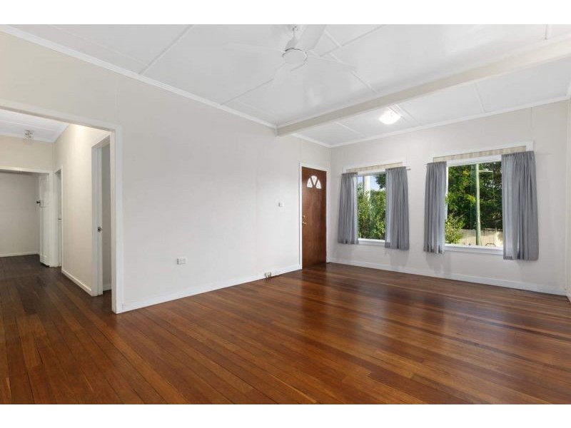 34 Bowen Terrace, The Range QLD 4700