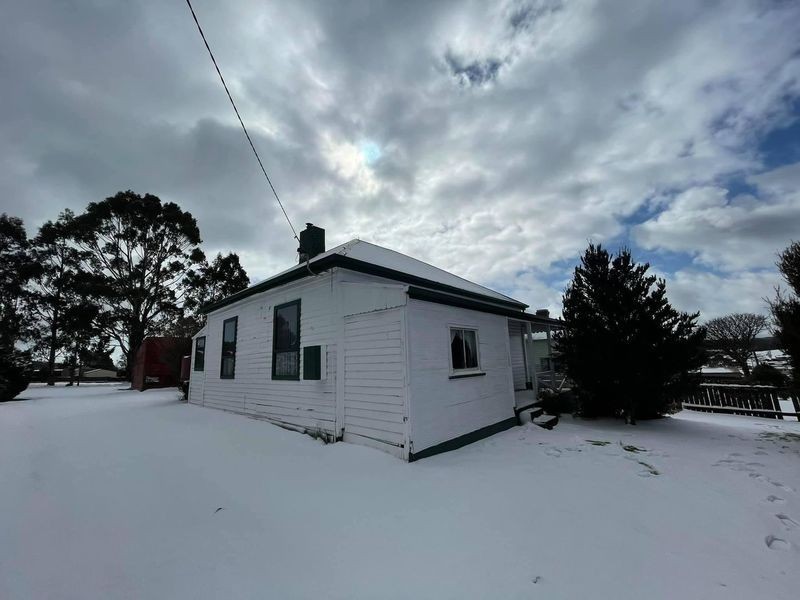 35 English Street, Waratah TAS 7321