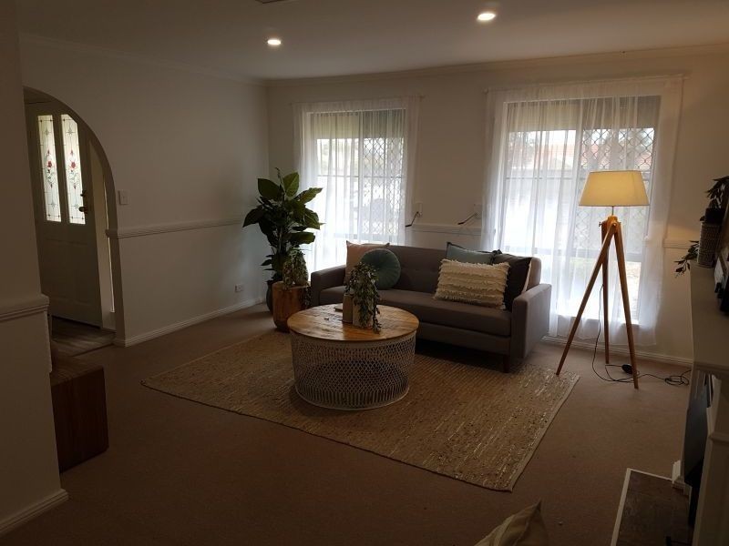 2 Lichfield Crt, Salisbury Heights SA 5109