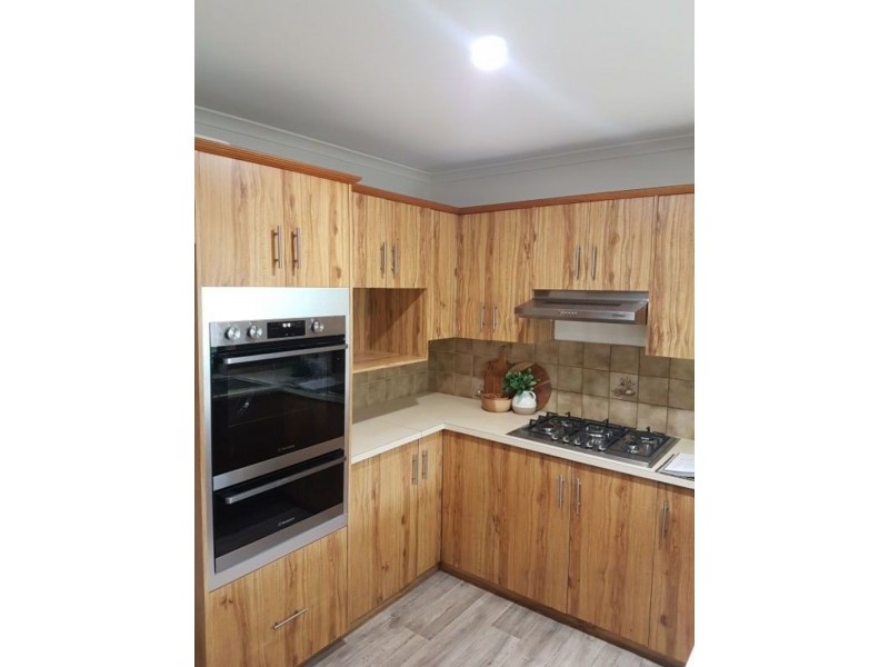 2 Lichfield Crt, Salisbury Heights SA 5109