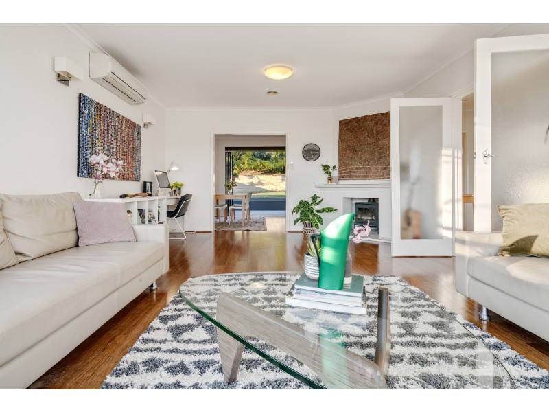 15 Richardson Street, Garran ACT 2605