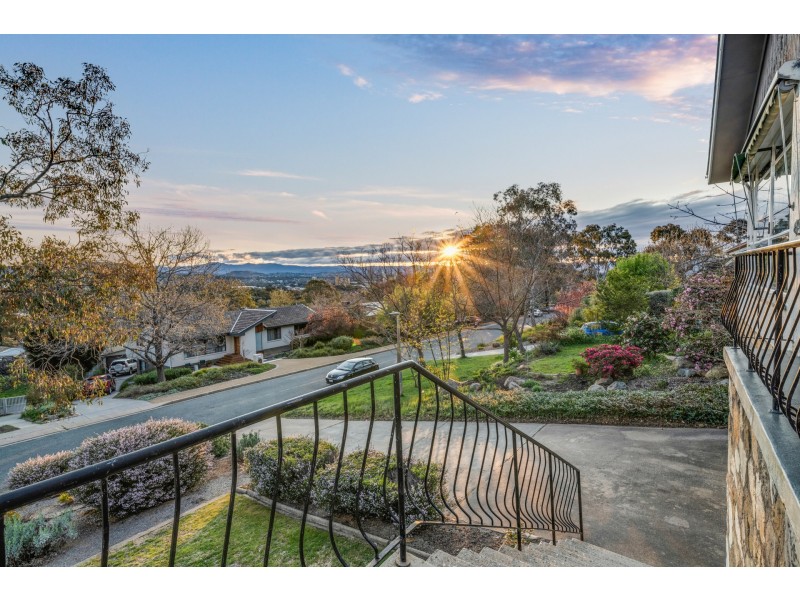 15 Richardson Street, Garran ACT 2605